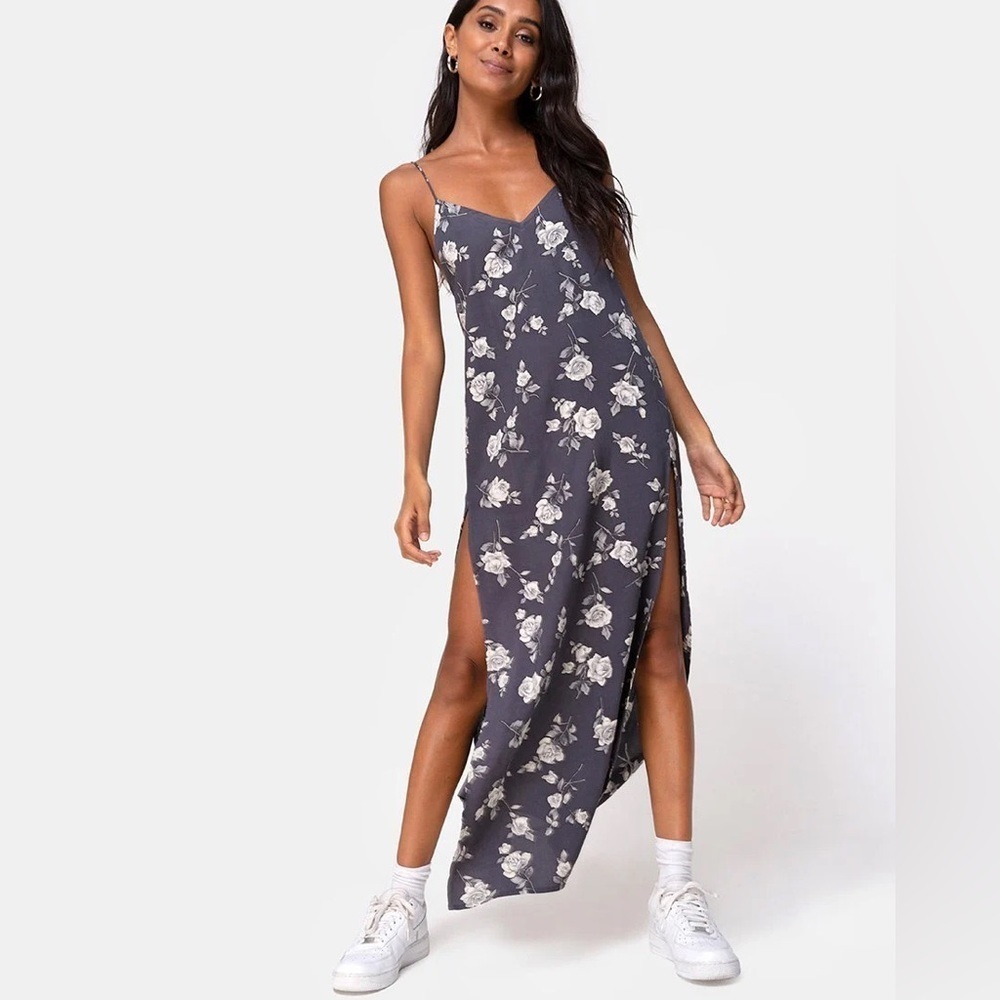 Motel Rocks - Hime Maxi Dress In White Rose Grey